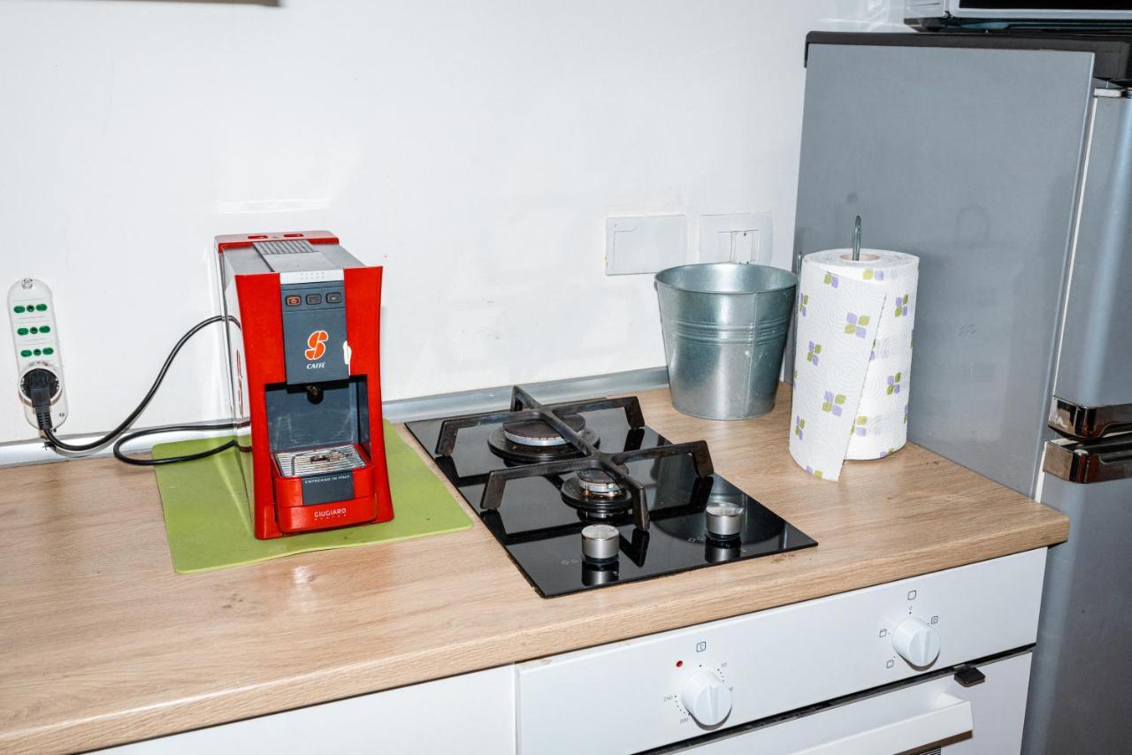 Stagabin Little Loft Near Porta Susa Station And Subway 토리노 외부 사진