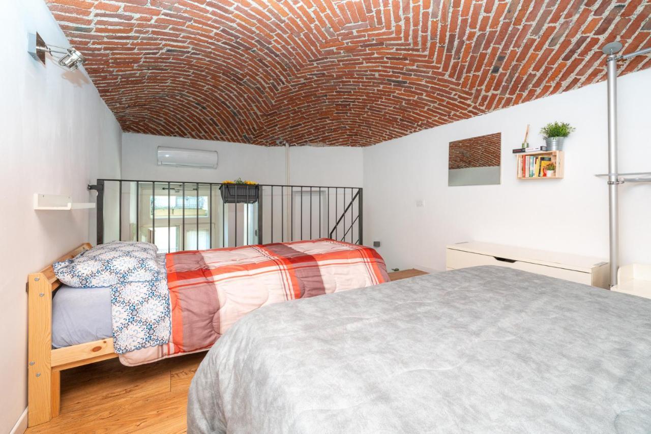 Stagabin Little Loft Near Porta Susa Station And Subway 토리노 외부 사진